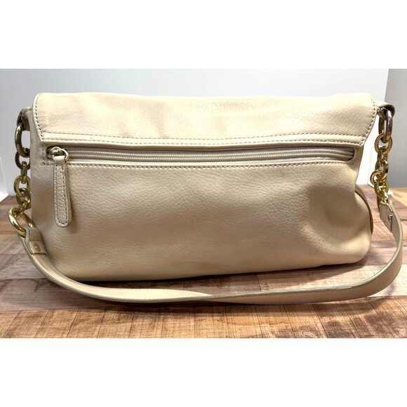 Liz Claiborne Cream Leather Shoulder Bag With Chain Strap & Front Flap Closure - Picture 4 of 5